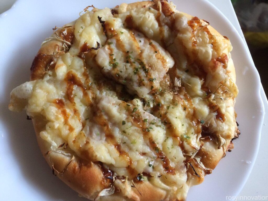 ラッセン　お好み焼きパン